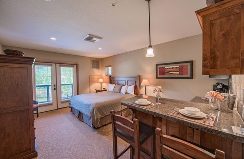 Kellogg Hotel | Silver Mountain Lodging