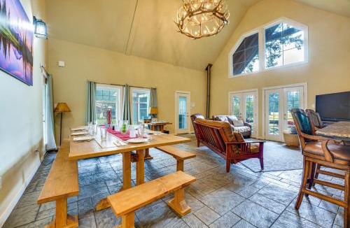 Packwood House | Ski, Fish & Explore: Packwood Home w/Hot Tub!