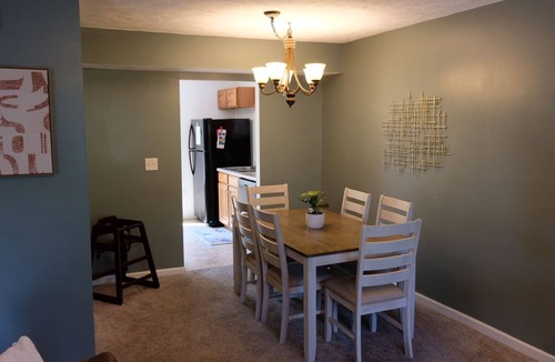 Massanutten House | Ski & Sun, Wildlife & Waterpark