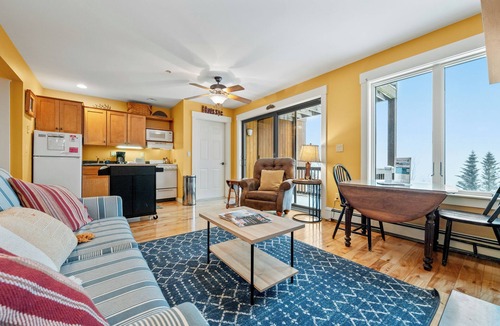 Rangeley Condo | South Branch 11-2 - South Branch Ski in Ski out Condo at Saddleback