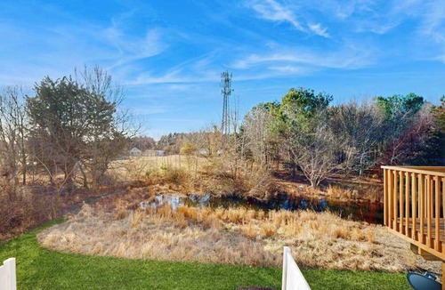 Ocean View Condo | South Hampton townhome with shared pool & tennis courts