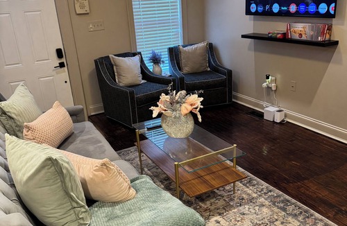 Downtown Baltimore House | Spacious 3 bedroom Townhome in the heart of Baltimore