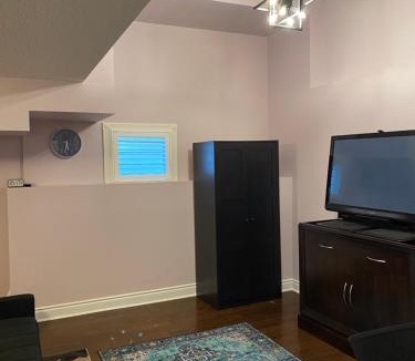 Humber Bay House | Spacious Basement with Private Bathroom and Entrance