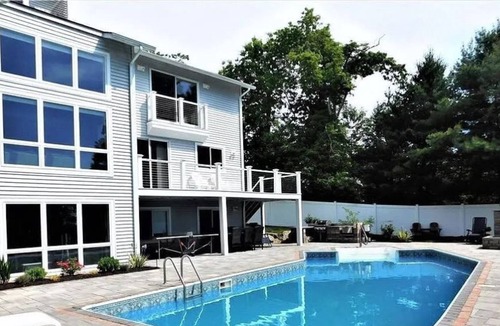 Haversham House | Spacious home with Pool & Hot Tub- Close to beaches