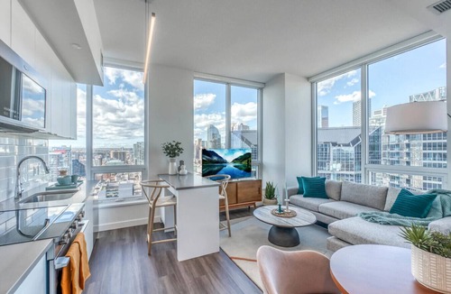 Victoria Park Apartment | Spacious Modern 2-Bedroom in Calgary | BLVD Beltline