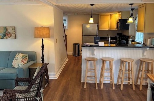 South Rehoboth Cottage | Spacious One Bedroom Carriage House at the Beach!