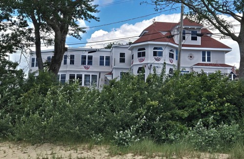 Onset Apartment | Spacious Onset Beach Studio Amazing Ocean Views - Gateway to Cape Cod