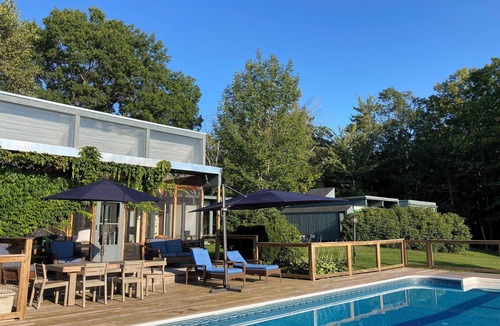 Weare House | Spacious, unique home w/mountain views. Enjoy pool in summer, skiing in winter!