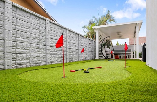 Westchester Villa | Spectacular Miami Resort/5 Bedrooms/Htd Pool/MiniGolf/Playground/Baby Items
