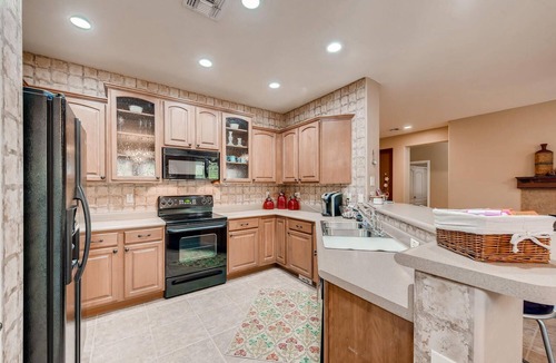 Power Ranch House | Spring Training Gem! Gorgeous AZ Oasis! Monthly available!