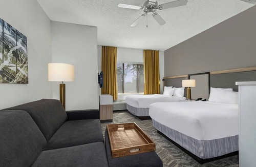 Eagan Hotel | SpringHill Suites Minneapolis-St. Paul Airport/Eagan