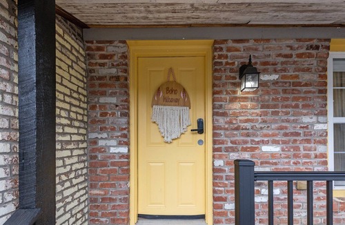 Georgetown Cottage | Springside BoHo Getaway