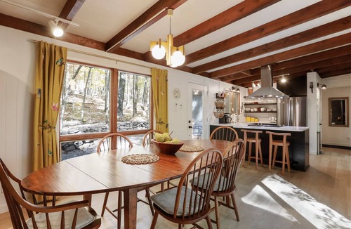 Berkeley Springs House | Starling House - Private Hot Tub | Peaceful Surroundings, | Family Friendly