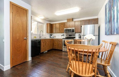 Boise Bench Condo | #StayInMyDistrict Cozy Central Boise Townhouse