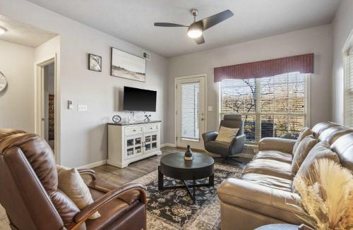 Branson West House | Stonebridge Condo on the Fairway