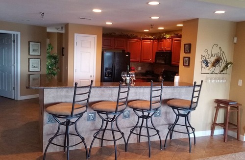 Osage Beach Condo | Stunning 4 Bedrm/4 Bath, Huge Pool, Great Location, ideal for large families