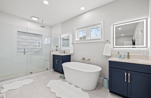 Rehoboth Beach Hotel | Stunning 6BR House Private Pool Game Room Linens