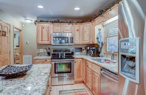 Tarheel House | Stunning Mountain Retreat w/Fireplace, Hot Tub, Enclosed Game Room & Ping-Pong
