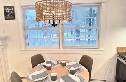 Alton Bay House | Stylish 2BR Retreat w/Sunroom + Fireplace Near Gunstock. Across from Lake Winnie
