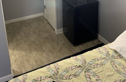 Mountain Home Apartment | Suite 17 at The Carlton