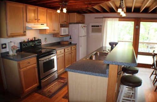Sanbornville Cottage | Summer and Early Fall Lakeside Cottage Rental