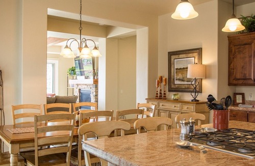 Washington House | Sun-e-Scape- Relax in the Desert!