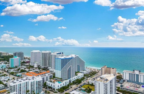 Central Beach Condo | Sun, Surf & Sand Spectacular - W Residence