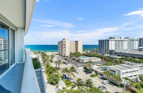 Central Beach Condo | Sun, Surf & Sand Spectacular - W Residence