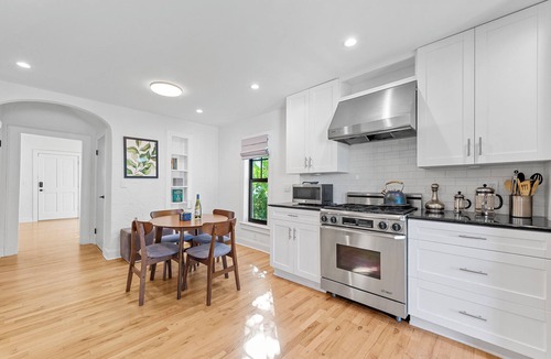 Old Northwood House | Sunny 4BR Getaway w/Pool & Private Guest Suite