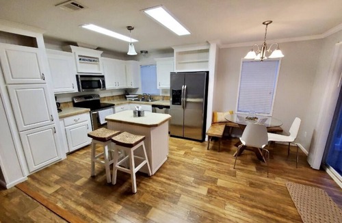 Hutchinson Island South House | Sunny Daze Cottage - 2136 Nettles