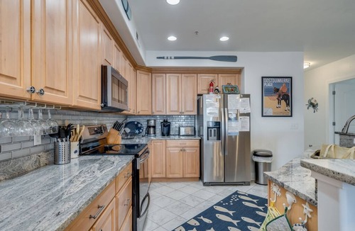 Chincoteague Condo | Sunset Bay Villa 209 by Seaside Vacations & Sales