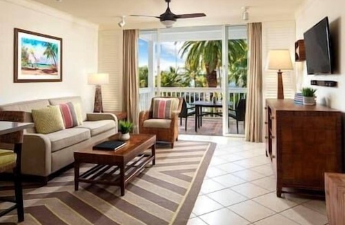 Truman Annex Resort | Sunset Harbor | Hyatt | Hot Tub | Pool | Marina | Lux Resort