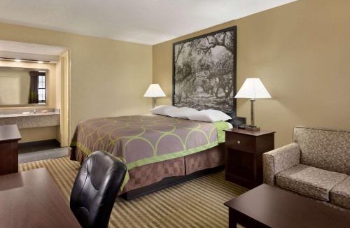 Ruston Hotel | Super 8 by Wyndham Ruston
