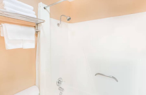 San Angelo Hotel | Super Motel