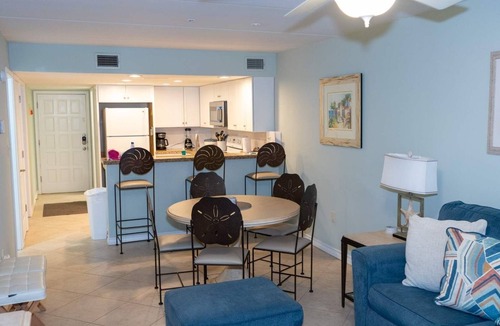 Coffeyville House | Surfside Ii #109 2 Bedroom Home by RedAwning