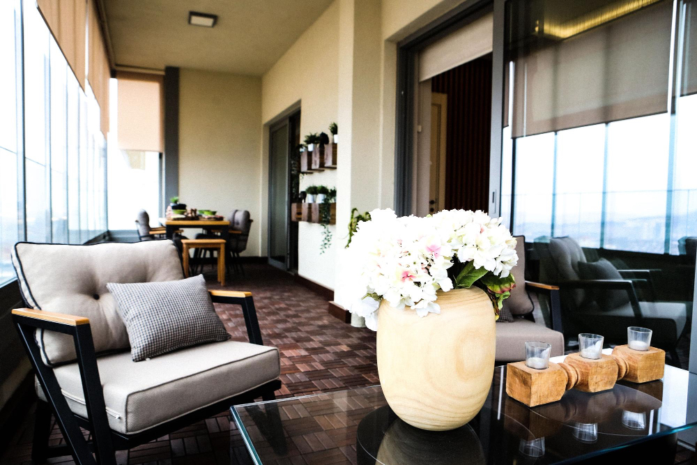 Williston North House | Sylvan Meadow | King Suite Escape in Williston
