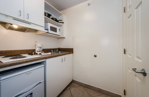 Largo Hotel | Tampa Bay Extended Stay Hotel