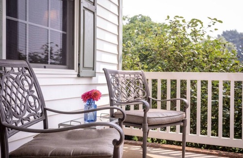 Harrisonburg Cottage | The Clover - Cottage