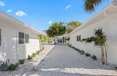 Parsuns To Cocoa Beach Apartment | The Drift | Laid-Back Cocoa Beach Retreat-1BR/1BA