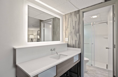 Waterville Hotel | The Elmwood