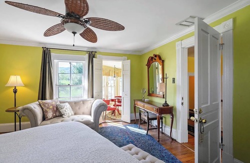 Washington Hotel | The Foster Harris House