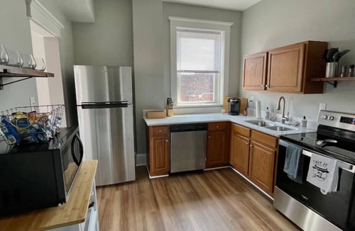 Martinsburg Apartment | The Lazy Loft 2 bedroom apartment