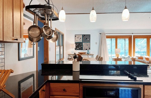 Northface House | The Magic Teacup: Steps from the Slopes and Trails!
