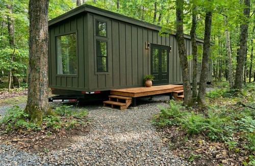 Ossipee House | The Monroe - Lake Access Tiny Home in the Woods