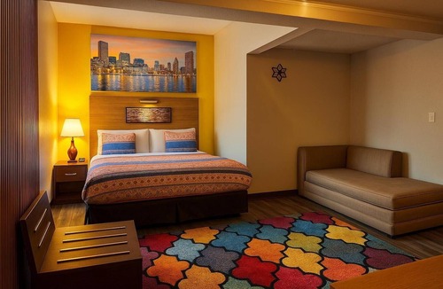 Mount Vernon Hotel | The Mt. Vernon Inn