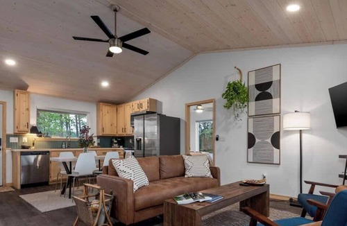 Jasper House | The OZ Oasis Cabin @ Buffalo River- Stunning Views