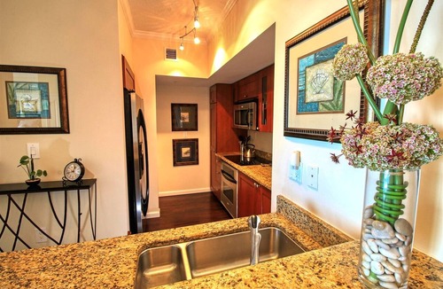 Stuart Condo | The Palm Tree Penthouse