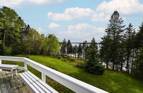 West Boothbay Harbor House | The Patch House by Sea Maine