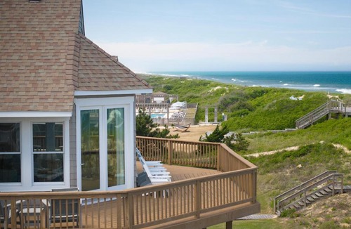 Duck Resort | The Sanderling