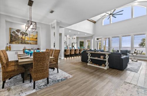 Green Cove Springs House | The W River Retreat in Green Cove Springs, FL